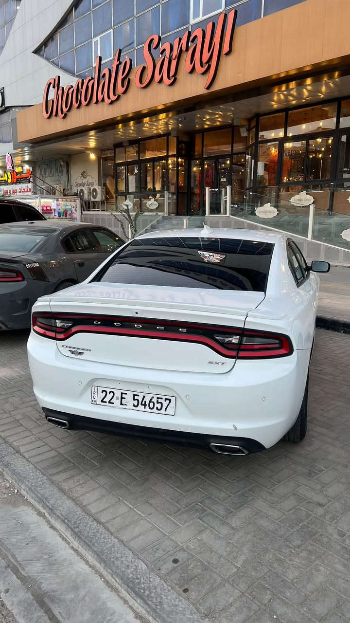 جارجر SXT • ٢٠١٨ • ٨٩ الف ميل