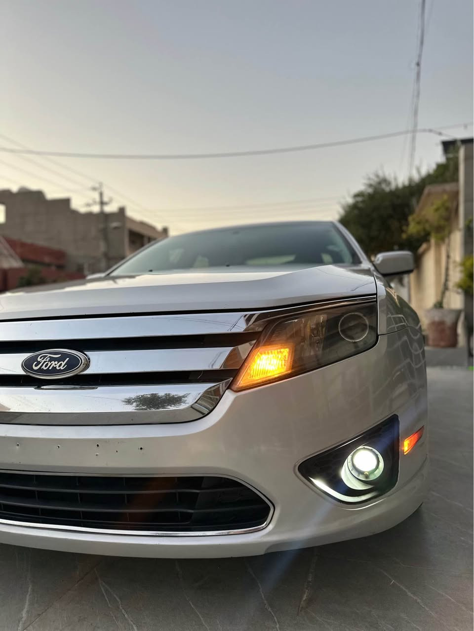 Ford fusion SE 
مـۆدێـل 2011 - مــواســەفـات SE - حاسە و کامێرا - 
یـەک پـەڵـەی بـچــووک بـۆیاخـی هـەیـە  - ٢ سویچ 
سەنەوی و ڕەقەم هەتا ٢٠٢٩ تــازەیــە - تایەی تازەیە  - مەجموعەی سوکان بیلادی - بلوتوز - سیستمی Microsoft  گــێڕ و مـەکـینە و کـارەبایی و تەحویل و غەرامە بە شەرت 
لە سلێمانیم 
*********** السليمانية, العراق
