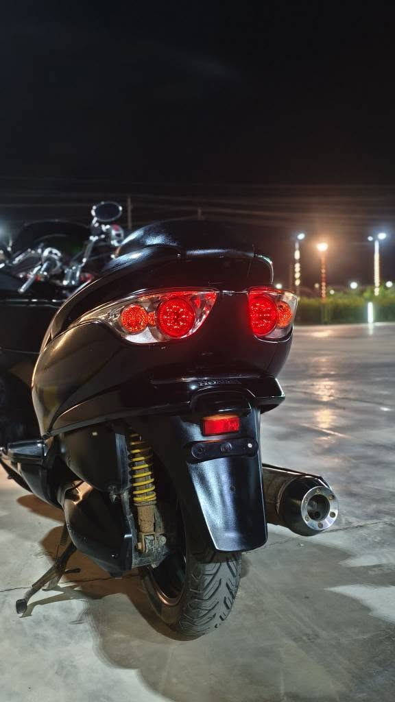بسبب الوعود الكاذبة 
فورزا 09 محرك 250 مكفول غير مفتوح كير مكفول بدون مشاكل كافة الوضعياتD,S,M,A شغاله تايرات جديدة لايتات زنون باتري جديد السرعة 120 كيلومتر يوجد كسر بسيط في الدعامية الامامية للراغب بالشراء مراسلة الصفحة او الاتصال على الرقم الأتي : *********** عمارة, ميسان
