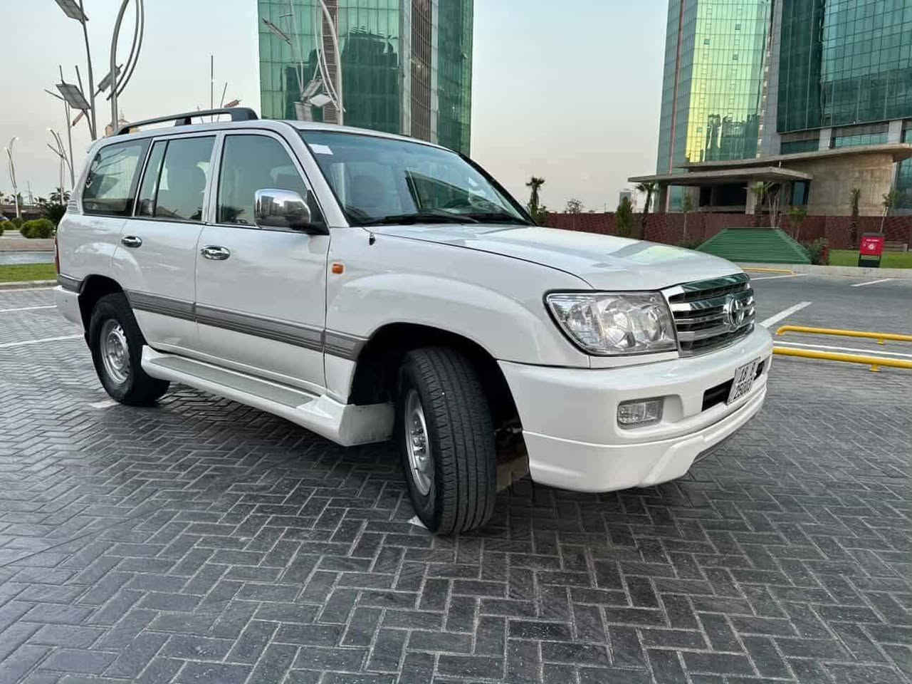 لاندكروز مونيكا ٢٠٠٣ محدثة ٢٠٠٧ كير عادي مكينة خير من الله حدادية تبريد فول تانكيين بيها
جاهزة السيارة ان شاء الله
رقم بابل مميز بإسمي
مكاني السماوة الشراي حياه الله
ب ١٣٢ او مراوس حسب القناعة

اخوان اتصال عالخاص أو واتساب بصمات صوت 
العنوان وسط السماوة
للتواصل : ***********
