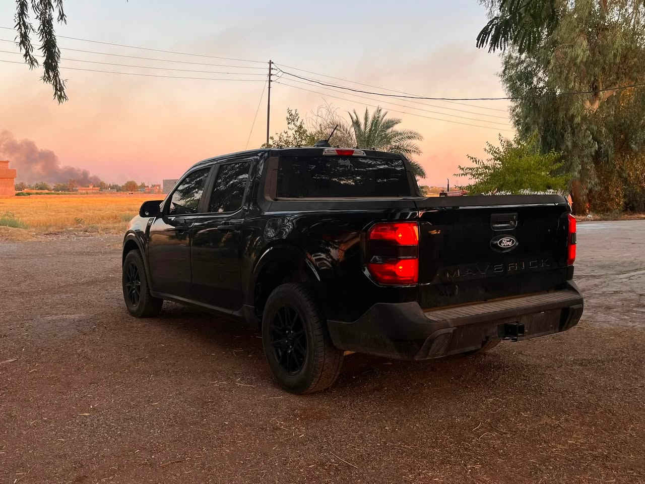 للبيع Ford Maverick XLT Hybrid 2025 وارد كندي 🇨🇦
* لون أسود

* محرك 2.5L Hybrid 

* گير eCVT

* تشغيل بصمة (Push Start)

* فتح الأبواب لمس بدون مفتاح (Keyless Entry)

* شاشة وسطية مع Apple CarPlay و Android Auto

* كاميرا خلفية

* مثبت سرعة

* حساسات وأنظمة أمان متعددة

***********

