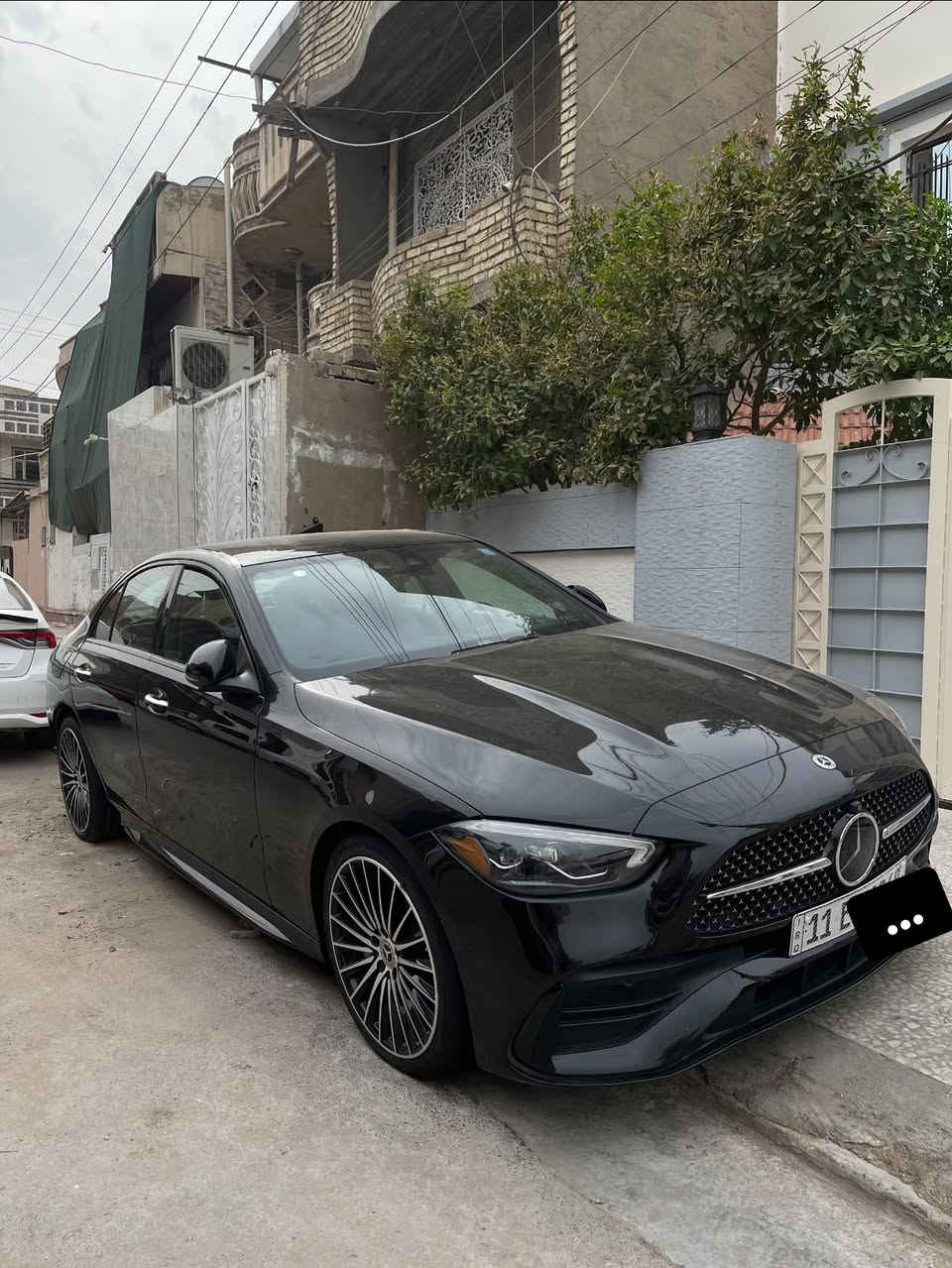 مرسيدس C300 • ٢٠٢٤ • ماشي ١٩ ألف ميل