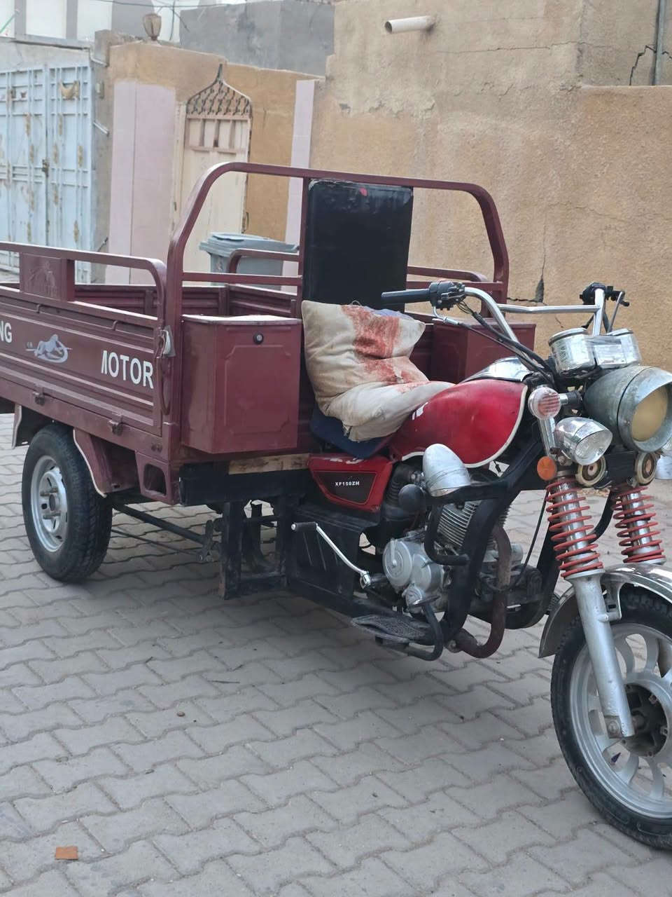 سلام عليكم للبيع ستوته جمره 2020  ستوته حلوه مال جناي مكينه خرسه وكشر نضيف ركبه مكفوله 
تايرات جدد كهربائيات كله جديده ربع ما ذب عليه كبل لشارع 
سعر 1650 وبيه مجال بصيط
مكاني كربلاء 
رقمي ***********
مكلف بنشر ومامتواجد خاص
