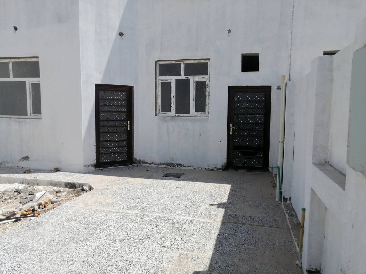 دار في مجمع الكرار ١٦٠ متر مرحلة رابعة جاهز للاستلام البيت كامل بلوك ٦٣ شارع ١٥ يباع بتطلوعة مناسبة للاستفسار ***********
