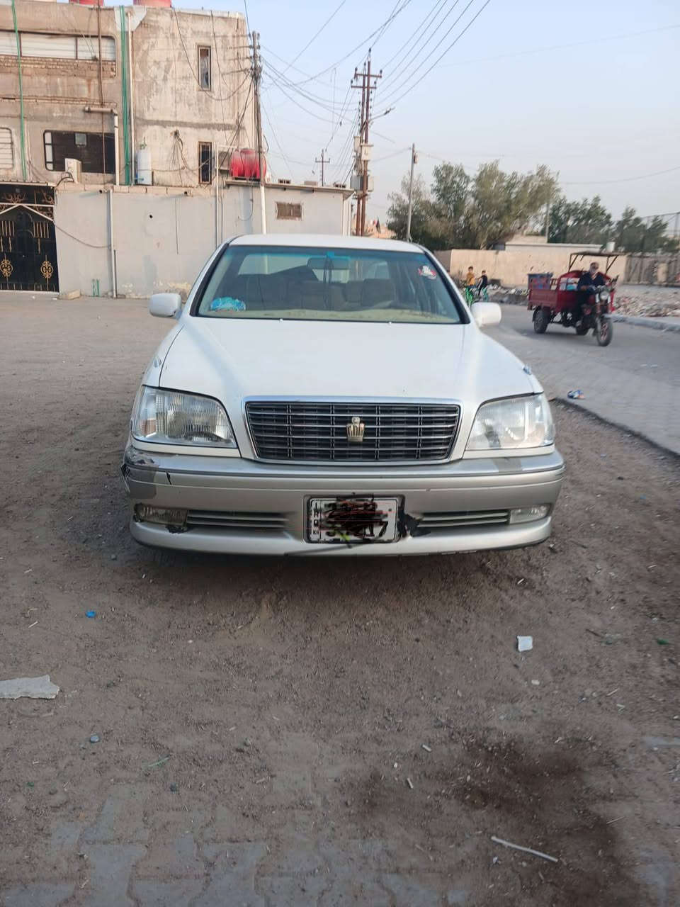 سلام عليكم جنون كصه جنطه مكينه فيفتي دخول جديد بعدهي بريحه الشركه سياره جاهزه تخم تاير حداديه تبريد ثلج جديده بمعنى الكلمه وبلعافيه على الياخذها سياره بلبصره رقم راعيها*********** السعر 28 مكان السياره البصره
