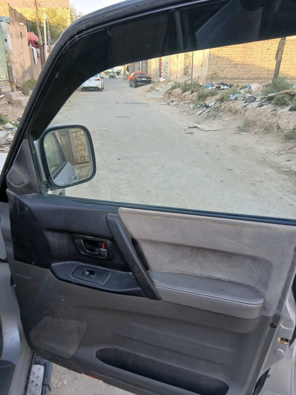 باجيرو للبيع مستعجل عل بيعه  سياره جديده مكانه ذي قار رقمه اربيل بيه وكاله عامه من الكردي  سعره ٤٥  ورقه  للتواصل ***********

