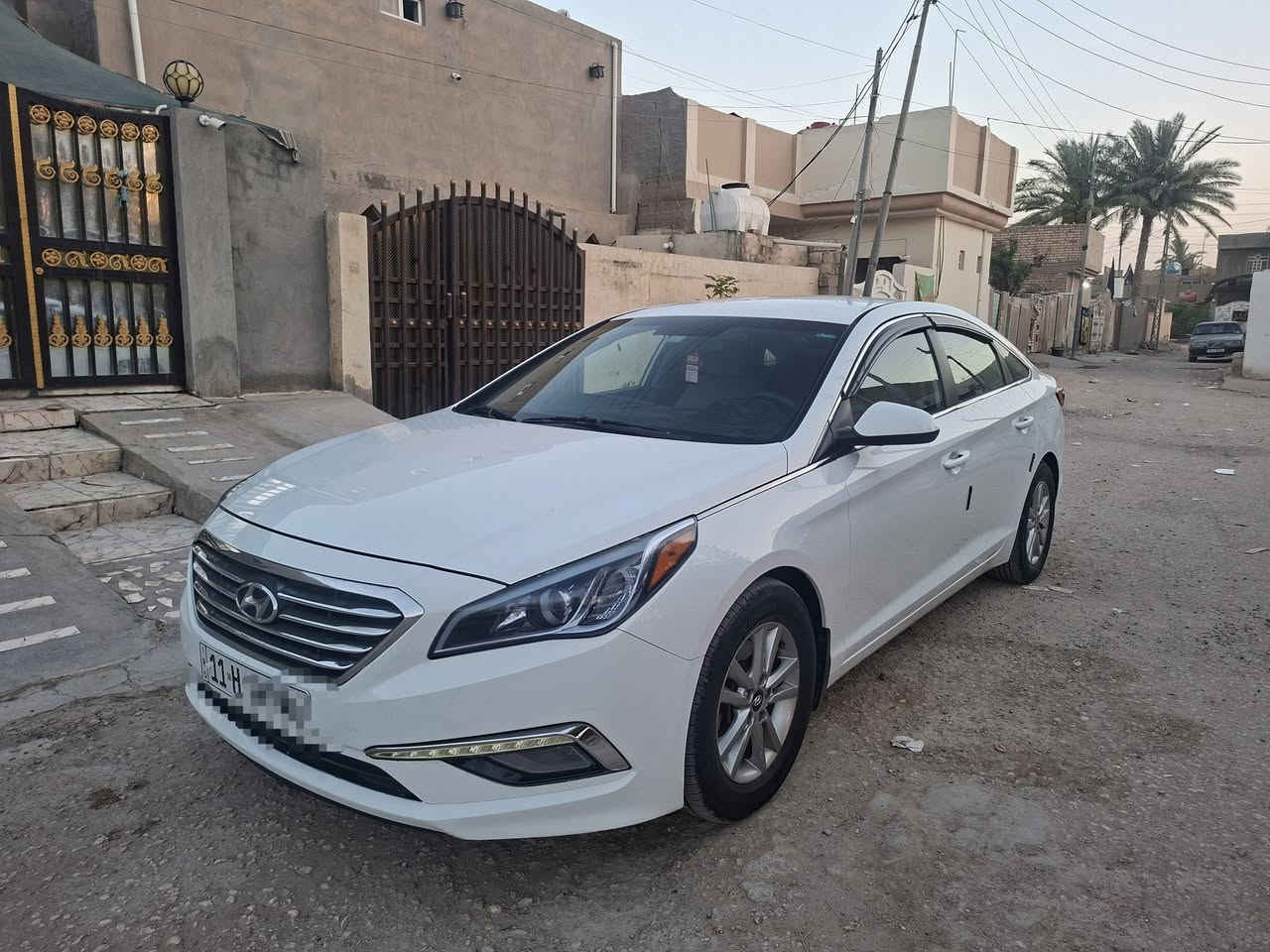 السلام عليكم للبيع سوناتا ٢٠١٦ بدون صبغ ضررها تبديل قبق جنطة فقط والباقي ليبل واحد بدون ايرباك وصور الحادث مرفق بالمنشور رقم بغداد دولي بسمي ماشيه ١٠٠ مكان السيارة في بابل اكثر تفاصيل اتصل على الرقم *********** او ***********
