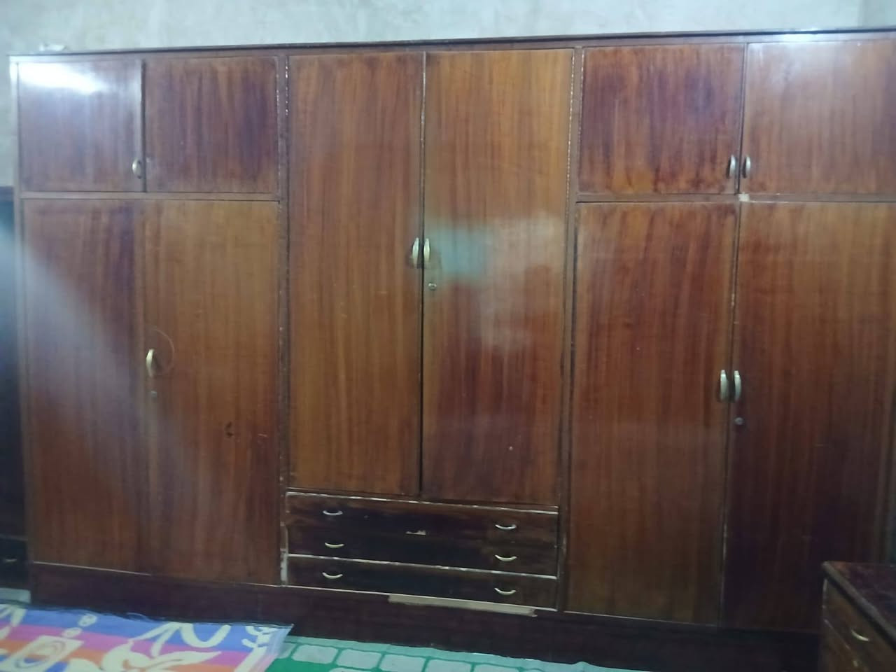 غرفه نوم عراقيه لبيع بسعر 450 وبيهه مجال عنواني بغداد ***********
