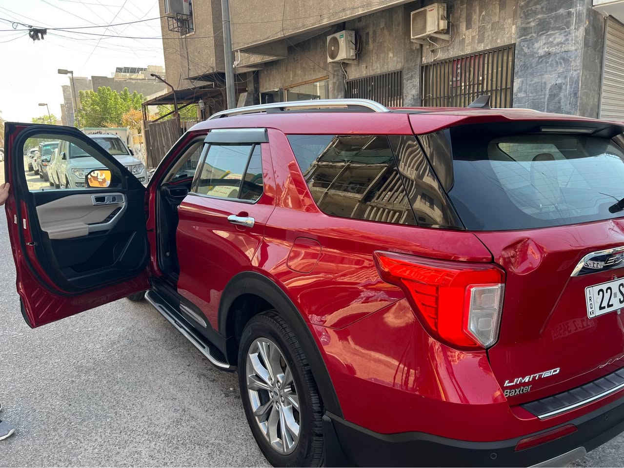 اكسبلور لمتدد 2022  Ford Explorer Limited 

1/1 فووول مواصفات
4 سلندر توربو
دفع رباعي
فتحة بانوراما
قيادة ذاتية
تحديد مسار مع رادار مانع الاصطدام
شاشة الكترونية الوان
كشنات امامي تبريد + تدفئة
كشنات خلفي تدفئة
بصمة تشغيل
بصمة  4 ابواب
تشغيل عن بعد (Remote Start)
صندوق شفط كهربائي
رادار امامي (تحديد مسار)
رادار جانبي (نقاط عمياء)
رادار خلفي (التحذير من الاصطدام) 
اوتو بارك
استيرن تدفئة
سستم سماعات 
هاند بريك بصمة
اوتو ستارت Auto Start
اوتو ستوب Auto Stop
شاشة دشبول ديجيتال
كاميرا °360
حساسات 360 درجة
نظام الملاحة والخرائط (Navigation)
ألوان داخلية
بردات 
خزن مقعد 
كشنات صندوق كهربائية

سعر 245 ورقة

السيارة بدون حادث وبدون صبغ برغي ممفتوح بيها ضررها فقط رصعات بسيطة صور الحادث بلمنشور مكان السيارة بغداد المنصور 

*********** بغداد, العراق
