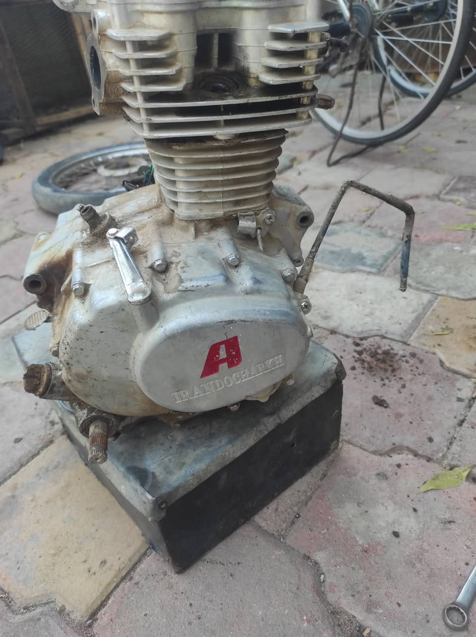 للبيع موديل 20 عوزه تجفيت ب60وبيها مجال مكان نعمانيه ***********
