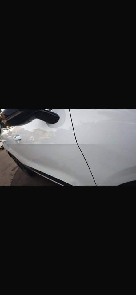 للبيع مديل 2024 جي تي لاين السياره فول الفول معروفه موصفات جي تي لاين ميحتاج اذكرهن ماشيه 37الف رقم بغداد تحويل مباشر  مكفوله كفاله عامه ما عده رصعه زغير  بل باب   وبيه شغلات بسيطه زلوغ بل دعاميه  صبغ بارد مكفوله  مكاني كراده  او دوره حي الصحه السعر 227  وبيه مجال سبير منازل سياره وضع شركه  ***********
