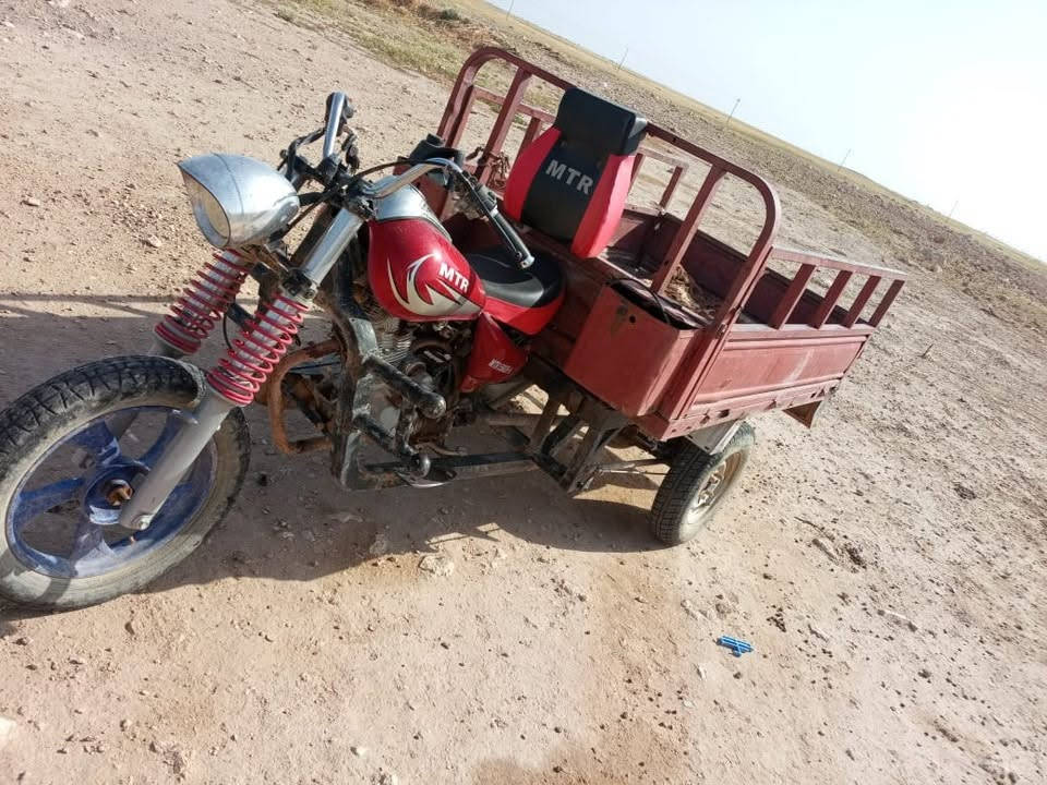 ستوته مديل 10 رقم +سنوية نجف
راعيها ما اندله انطيك مكاتبه عن السرقه +سنويه

دراجة احلى من صور مكانها سيطرة ال بطاح 

للاستفسار ‭***********‬

‭***********‬
