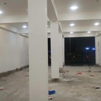 بناية تجارية • شارع السد • ٢٠٧م