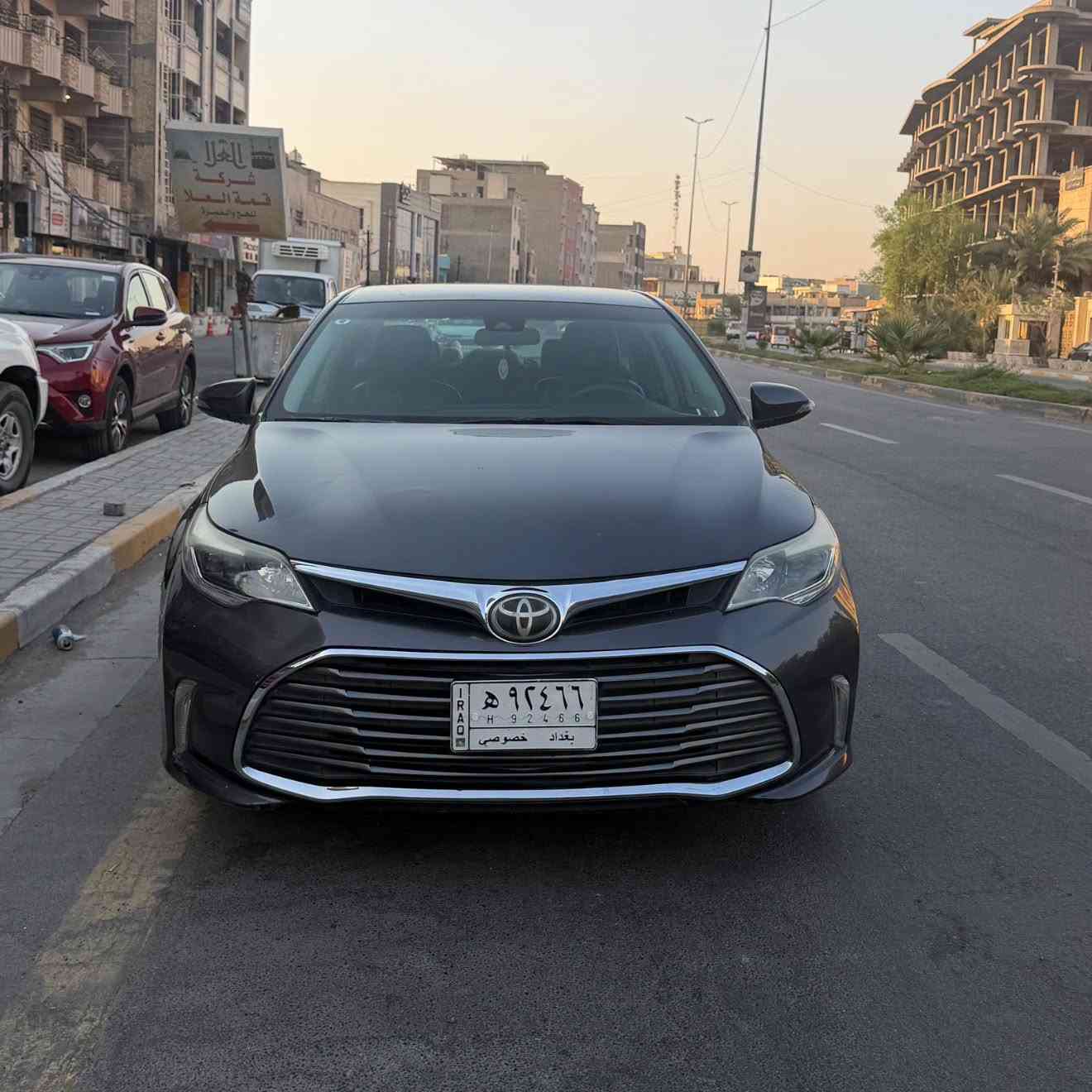 افلون 2018 xle 
ماشية 86 الف ميل
حادثها من امريكا جاملخ خلفي بالعراق مطخطخة واضحة بالصور يحتاجلها مصرف بدون صبغ كفالة كير و محرك 
سعرها 140 ورقة
***********
