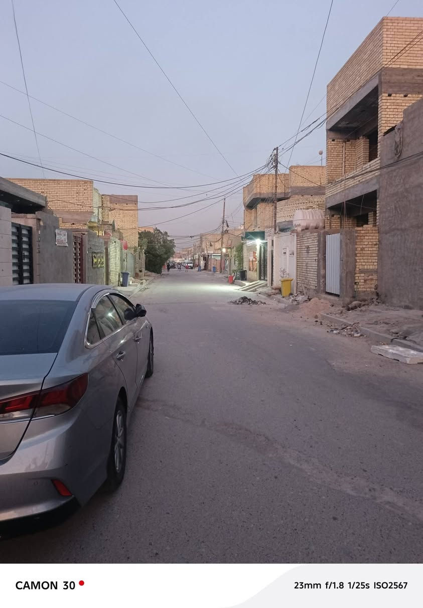 مشتمل طابق ثاني الصحفيين مضيف السواعد ثلاث غرف وبناء حديث ايجار مناسب جدا جدا جدا (٢٥٠) الف فقط
وخدمات كاملة كهرباء وماء... 
الاتصال على الرقم 
***********
ابو حيدر 
او التواصل مع الاسواق الي اسفل المشتمل
مشتمل طابق ثاني الصحفيين مضيف السواعد ثلاث غرف وبناء حديث ايجار مناسب جدا جدا جدا (٢٥٠) الف فقط
