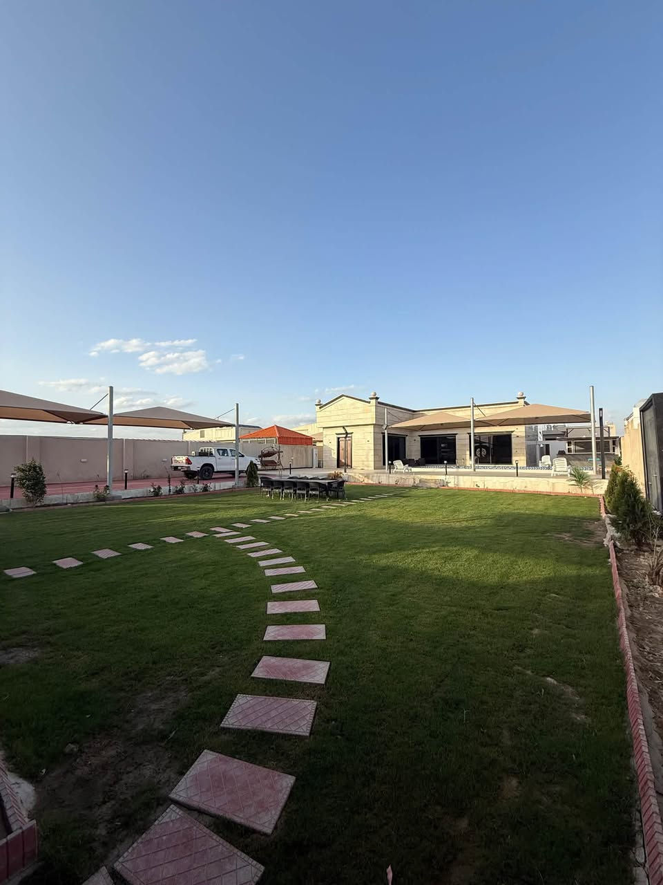 مزرعة للإيجار اليومي 🏡🌳
📍 الموقع: بغداد – الدورة – البوعيثة

✔️ أجواء هادئة ومناسبة للعوائل

✔️ مساحة واسعة وخدمات متوفرة
 

✔️ مثالية للراحة والونسة

📌 للحجز والاستفسار يرجى الاتصال أو المراسلة على واتساب: 

عبود الشيخ
 📞 ***********

 موثق في تطبيق اجرلي لسياحة المزارع في العراق 🇮🇶
