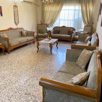 طقم قنفات كلاسيكي • إطار خشبي فاخر • ١٢ مقعد