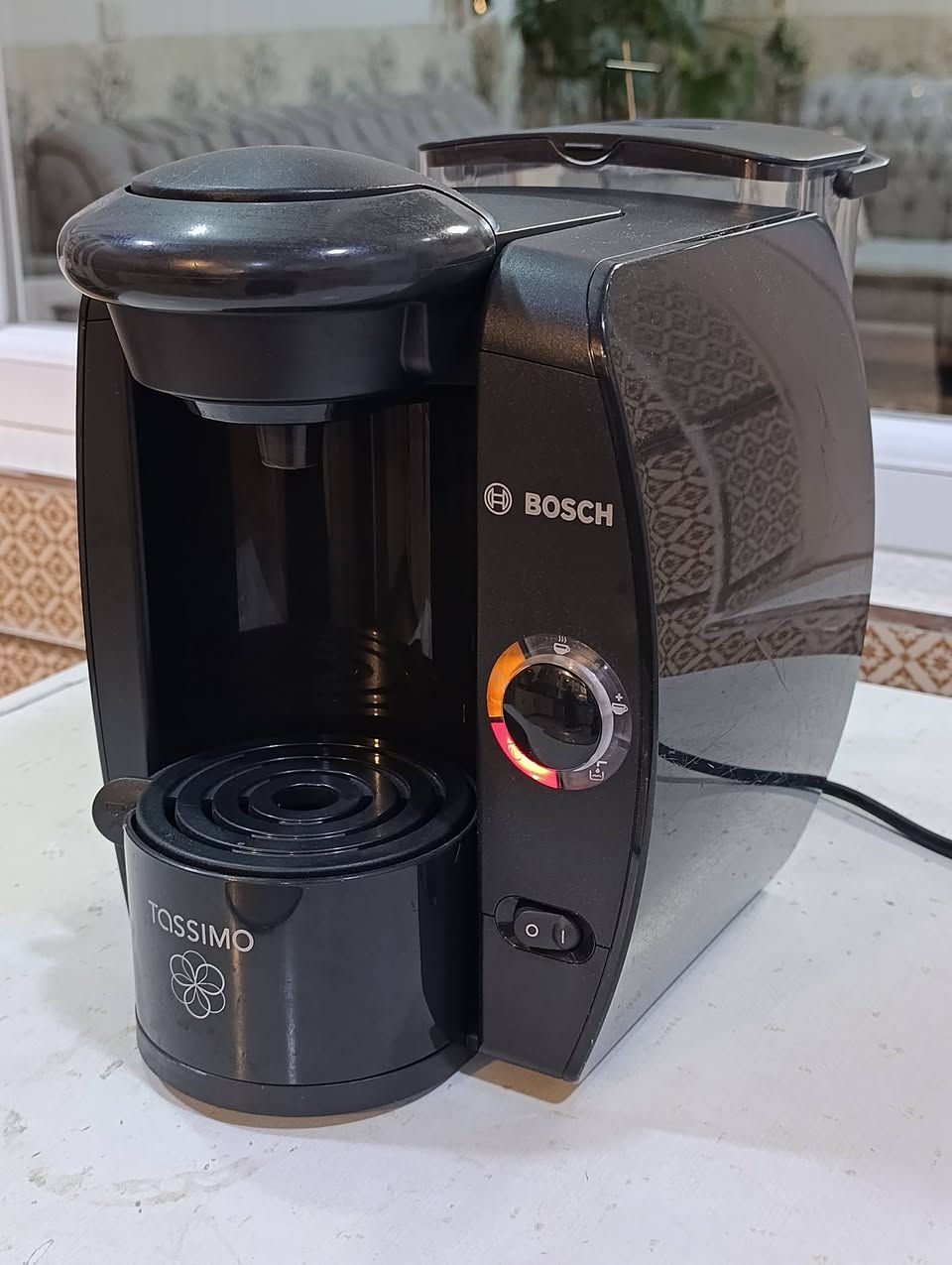 ماكينة قهوة اصلية للبيع ماركة BOSCH الاوروبي الاصلي،استعمال شهرين فقط وكلش نظيف،سعره النهائى ٤٠ الف دينار بدون معاملة،اني بأربيل اللي يريده خل يتصل عالرقم:
*********** 
ماكينة قهوة اصلية للبيع ماركة BOSCH الاوروبي الاصلي،استعمال شهرين فقط وكلش نظيف،سعره النهائى ٤٠ الف دينار بدون معاملة،اني بأربيل اللي يريده خل يتصل عالرقم:
