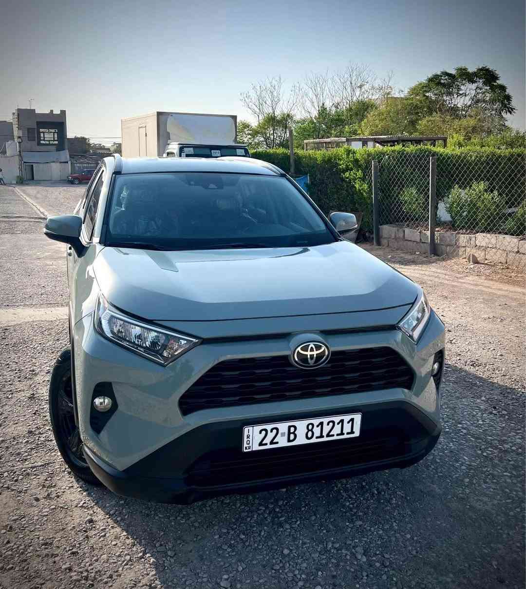 Rav4 AWD xle 
بةصمة
رادارات
كشن كهربا
دبل اكسل ٤*٤
شاشة و كاميرا
ويل بيلادي
داخلي لونين

 قعة و نص مصبوغ
بجم كبس
بدون ارباك
جاملغ وراء + نص جنطة

كير محرك بشرط مامفتوح
مكان اربيل

***********
سعر ١٩٠ و مجال أربيل, العراق
