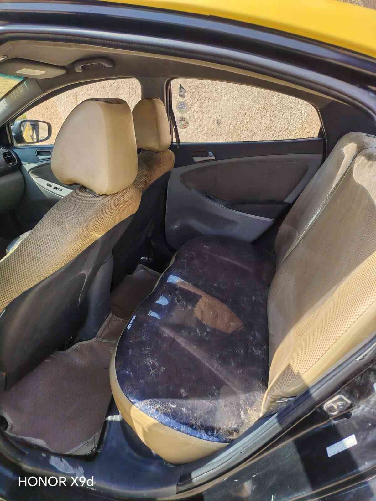 سلام عليكم  اكسنت امريكي ٢٠١٥ بيه طخه شبر بلجنطه ولباقي مكفول مكينه ١٦٠٠  مكينه جديده كير جديد  رقم بغداد سنويه ماصاقطه كهربايات كامله  تبريد ثلج حداديه هم زينه سياره مانقصه شي  مكان سياره بابل سعر. 74وبيه مجال بدون مراوس اتصال ***********

نص مكتوب في الصور:
- HONOR X9d