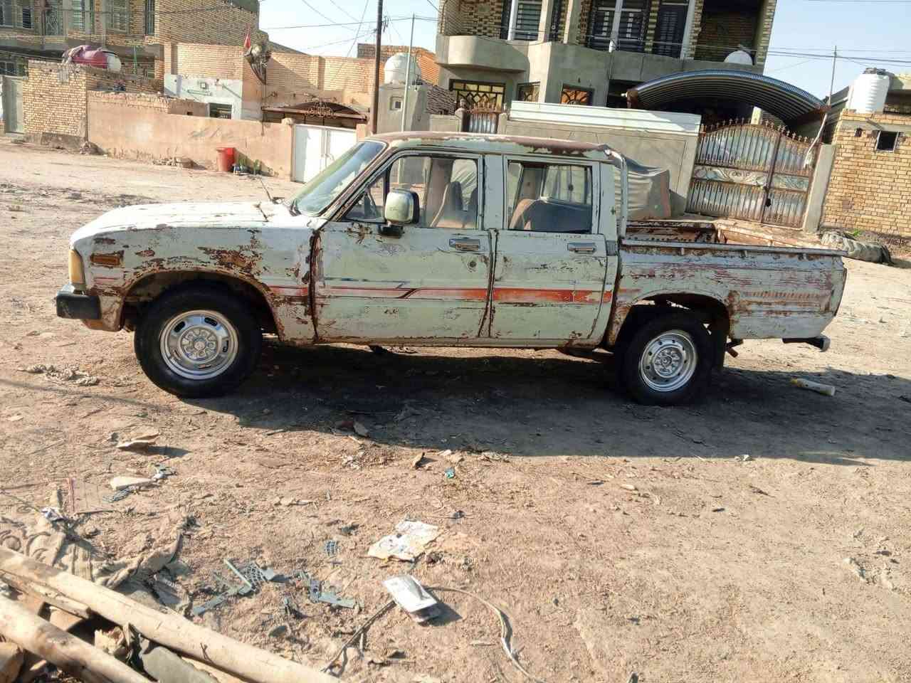 بيكم تيوتا موديل82
رقم صدامي مكانها ال بدير الديوانية 
سياره جاهزه وشغاله السعر المطلوب 
15ورقه فقط شراي اتصل ودلل
***********
