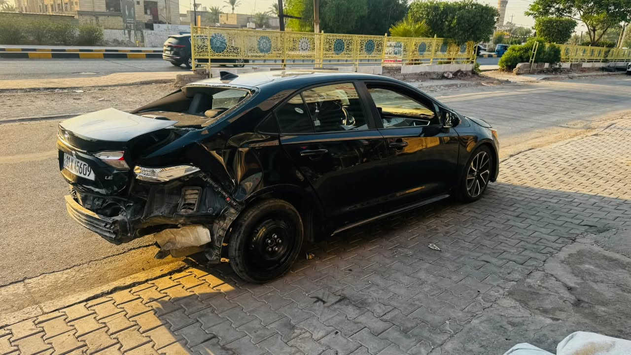 كورلا LE موديل 2024 ماشيه 15 الف بيها حادث للبيع على حادثها رقم بغداد انكليزي للستفسار اكثر اتصل ***********
