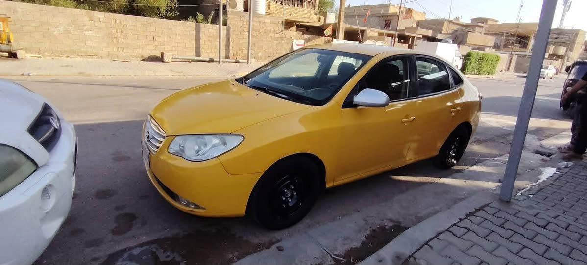 سلام عليكم عندي النترا 2010 خليجي مكينه 2000 السياره كلش حلوه وعايد صبغهه تخم تاير تبريد ثلج مدوشمه يم الدلوا محول رقم انكليزي بأسمي السياره في الصدريه السعر 83 وبيهه مجال للطيبين الاتصال ‭***********‬
