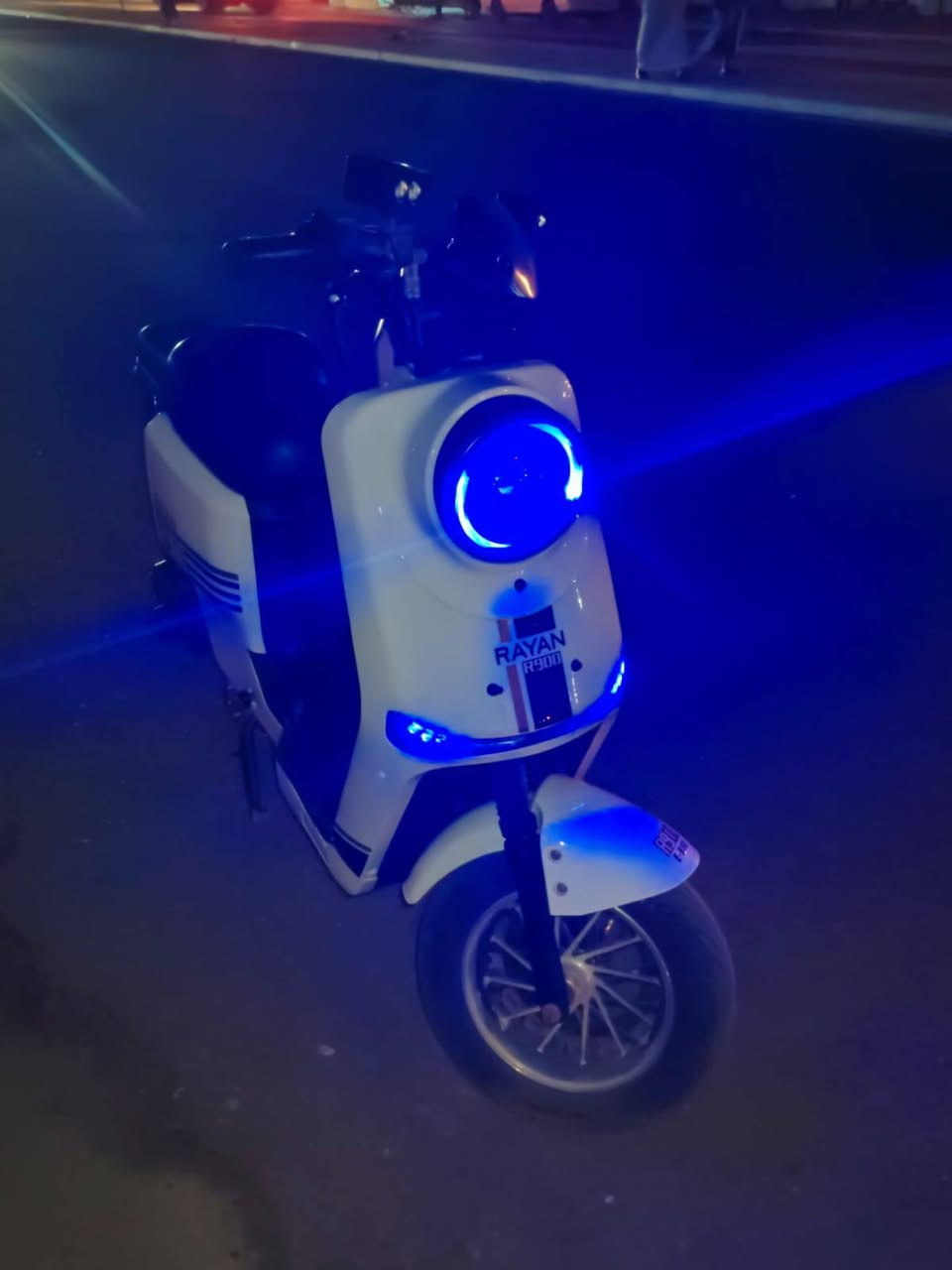 R900 • ٥ بطاريات ٢٦أمبير • البصرة كردلان