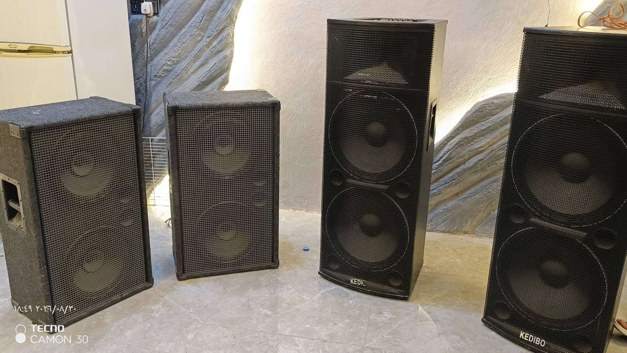 📢 للبيع سستم صوتي كامل 🔊🔥
يتكون من: 🔊 4 سماعات 🎛️ ميكسر Montarbo EQ-458 🔊 سماعتين KEDIBO + سماعتين إضافية ✅ شغال ومجرب ✅ صوت قوي ومناسب للحفلات والمناسبات والتجمعات
📍 المكان: بابل – الإسكندرية
📞 للتواصل: ***********
💰 السعر للمفاهمة
البيع كامل، والجاد يتواصل فقط.
