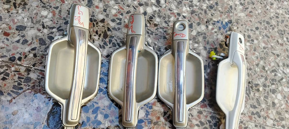 غراظ باجيرو و ناتفيا حاويه بغداد مدينة الصدر اورفلي *********** وتساب موجود خدمة توصيل موجوده خابرني ودلل
