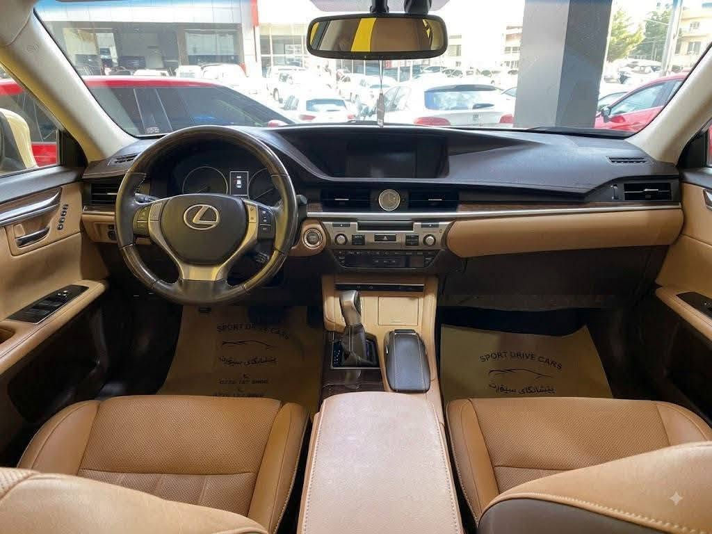 لكزز Es 350 2016
ماشية 57000كيلومةتر
كلين تايتل سفر شريكة
فول مواصفات 

كير محرك مكفولة 
تحويل ثاني يوم 

رقم صاحب السيارة 
***********
