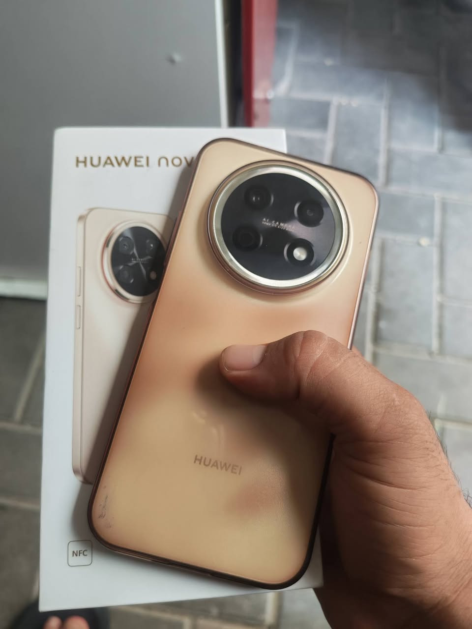 🔥 Huawei nova 15 Max
👈🔥 مستعمل ايااااام 

📱 المواصفات الكاملة 
سعر الجهاز 360 استفسار اتصال واتساب ***********
✨ شاشة OLED بحجم 6.84 إنش

⚡ معدل تحديث 120Hz لسرعة ونعومة عالية

🔋 بطارية عملاقة 8500mAh تدوم لفترة طويلة

⚡ شحن سريع 40W

📸 كاميرا رئيسية 50MP بدقة ممتازة

🎮 معالج Kirin 8000 لأداء سلس بالألعاب والتطبيقات

💾 ذاكرة 8GB RAM
📂 سعة تخزين 256GB

🔊 سماعات ستيريو مزدوجة

🔐 بصمة سريعة واستجابة ممتازة

يدعم الذكاء الاصطناعي 💥
✨ تصميم أنيق وفخم مناسب للاستخدام اليومي

