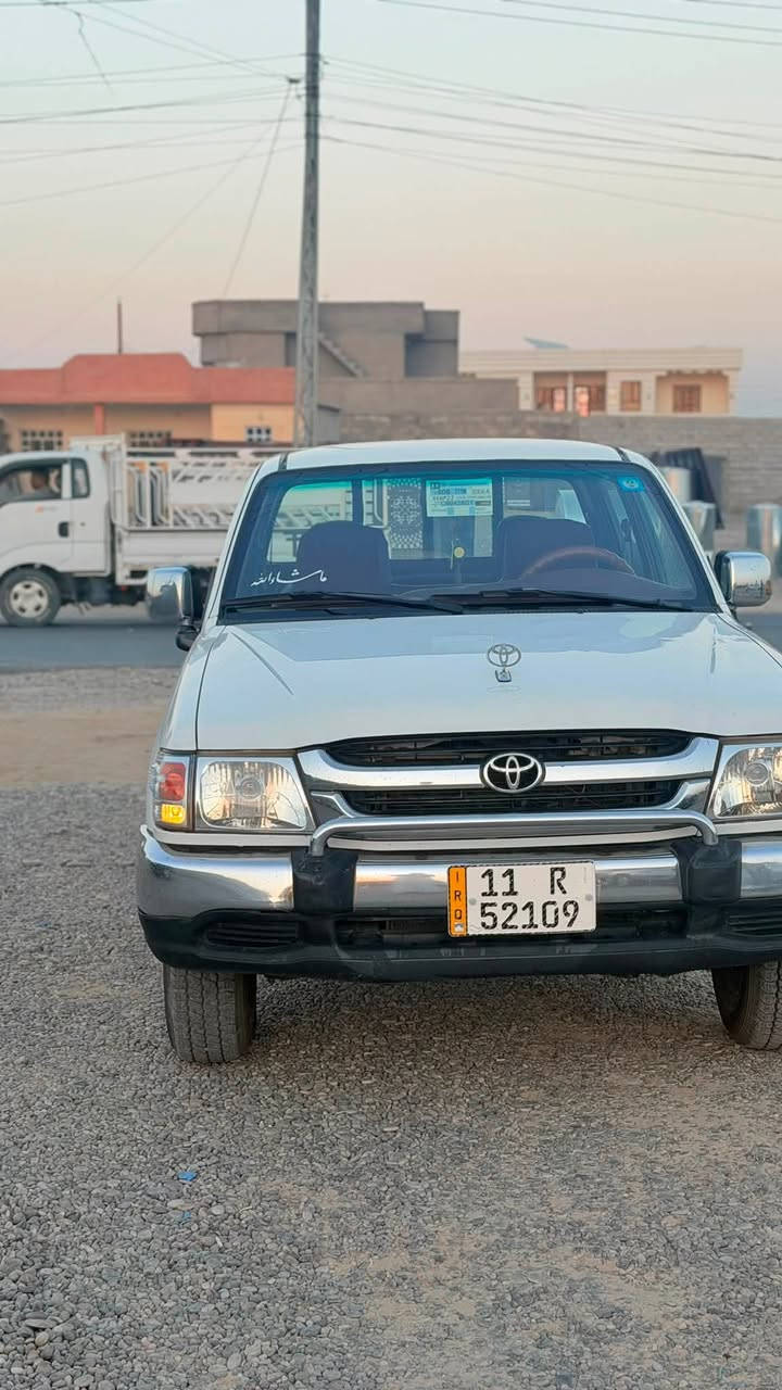 السلام عليكم
بيك آب تويوتا موديل 2002 GLX محسن داخل احمر دبل جكمجة 
رقم بغداد دولي شرط التحويل 
گير ومحرك شرط 
طخم تايرات وحدادية بشرط 
تبريد ثلج ❄️ 
السيارة بدون ضرر او حادث 
جاهزة وجديدة ماتحتاج مصرف 
📍 المكان / القيارة قرية الشبالي 
السعر 115 $ وبيها مجال بسيط 
وترهم مراوس حسب القناعة 
للاستفسار ***********
