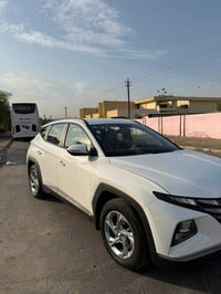 توسان موديل ٢٤ورد خليجي السياره كفاله عامه ماشيه ٤٠الف كفاله عامه رقم ...