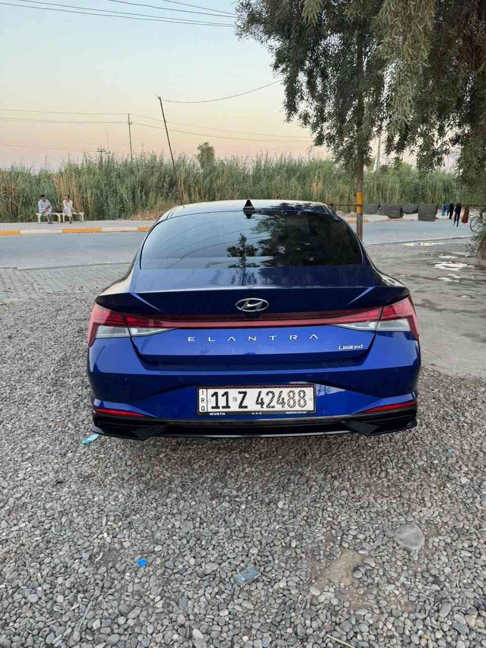 اللهم صل على محمد وال محمد
سلام عليكم هيونداي النترا للبيع كامل تفاصيل صور حادث أمريكا  وداخل العراق تكمه شخوط ومصبوغه بدون ضرر بدون دواخل
✨ موديل 2023
✨ محرك 2.0
✨ أوتوماتيك
✨ فول مواصفات
✨ كشن جلد
✨ كشن كهرباء
✨ تدفئه مقاعد
✨ فتحة سقف
✨ بصمة وتشغيل زر
✨ شاشة + Apple CarPlay وAndroid Auto
✨ شحن لاسلكي
✨ كاميرا وحساسات
✨ رادار وأنظمة أمان متقدمة
✨ LED أمامي وخلفي
✨ سايد بريك كهربائي + Auto Hold
✨ جنوط ألمنيوم
✨ السيارة زيرو / نظيفة جداً
📍 الموقع: بغداد
💰 السعر: 129قابل للتفاوض
📞 للاستفسار والتفاصيل مراسلة/اتصال
***********
