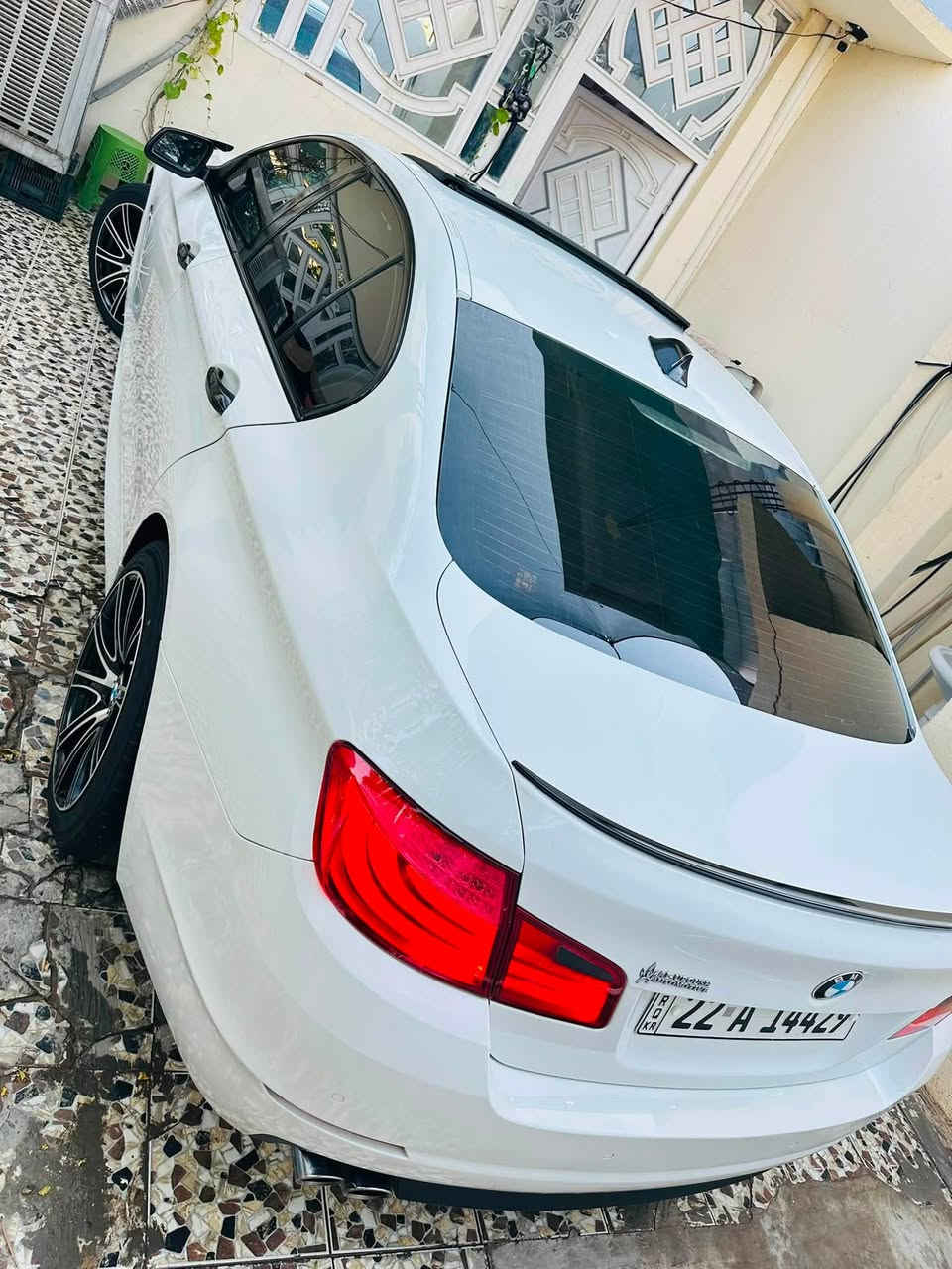 BMW_F10 2011

-------------------------------------
#السعر : 168 💵 وبيه مجال بسيط
‏
#رقم الهاتف : ***********

#رقم السيارة : اربيل

#مكان السيارة : واسط/الزبيديه
-------------------------------------

السلام عليكم 
للبيع او للمراوس  F10 موديل 2011 حجم 523 . N52 نوزل قصير 6 سلندر سيارة وارد خليجي وكاله لعروش مكفولة  رقم اربيل جديد كت M كامل سيارة محدثة G 
موصفات
1-بصمة + 
2-محرك 6🚀+كير كوبرا 8 نمر⚙️ مكفولات
3-داخل اصفر 
4-تبريد قطعتين  ❄️
5-سلايت ⚔️
6-مراية داخلية+ الجانبية عاكسة⚔️
7-تحكمات ستيرن ⚔️
8-مري شفط 📱
9-تبريد منفصل 💨
10-داخل بيجي  ⚔️
11-شاشة اعطال🖥
12-شاشة صغيرة 💽 
13-نظام قيادة طبيعي + سبورت S
14_بردة كهرباء
15-حساسات  امامية خلفية 🔥
16-ويل حجم 19 M تو سايز   ⚔️
17-صدر امامي خلفي جديد⚒
18-سايد بريك كهربائي 
19-انارة ترحيب خارجية 💡
20-لايت اوتو 
21-اوتو هولد 

-------------------------------------
