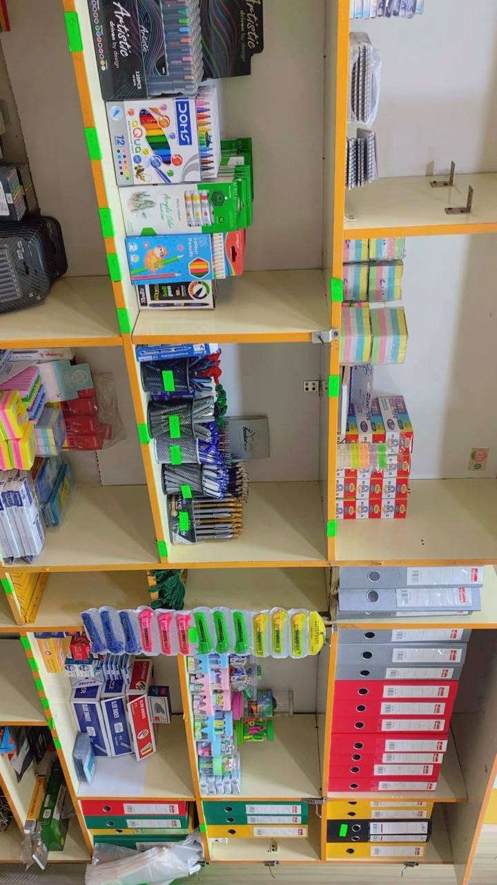 مكتبة كاملة للبيع مع كل الاجهزه و القرطاسية
للتواصل والاستفسار عليه الرقم
***********
شارع خمسين فلكة كسار مقابيل أفران النورين
