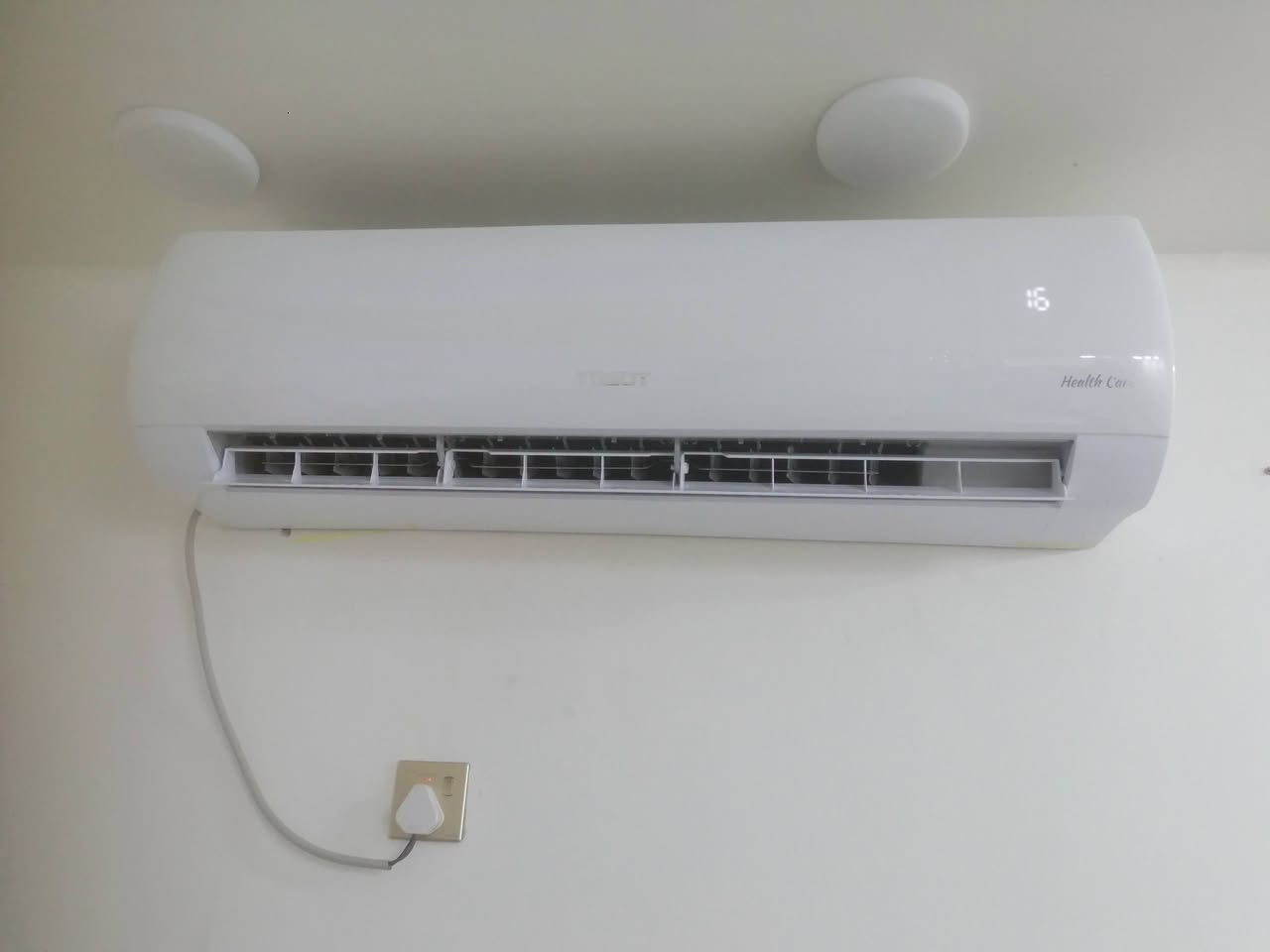 تستاهل مولاي  تم تنصيب سبلت توسوت غاز R410
السيد حكيم الصافي
