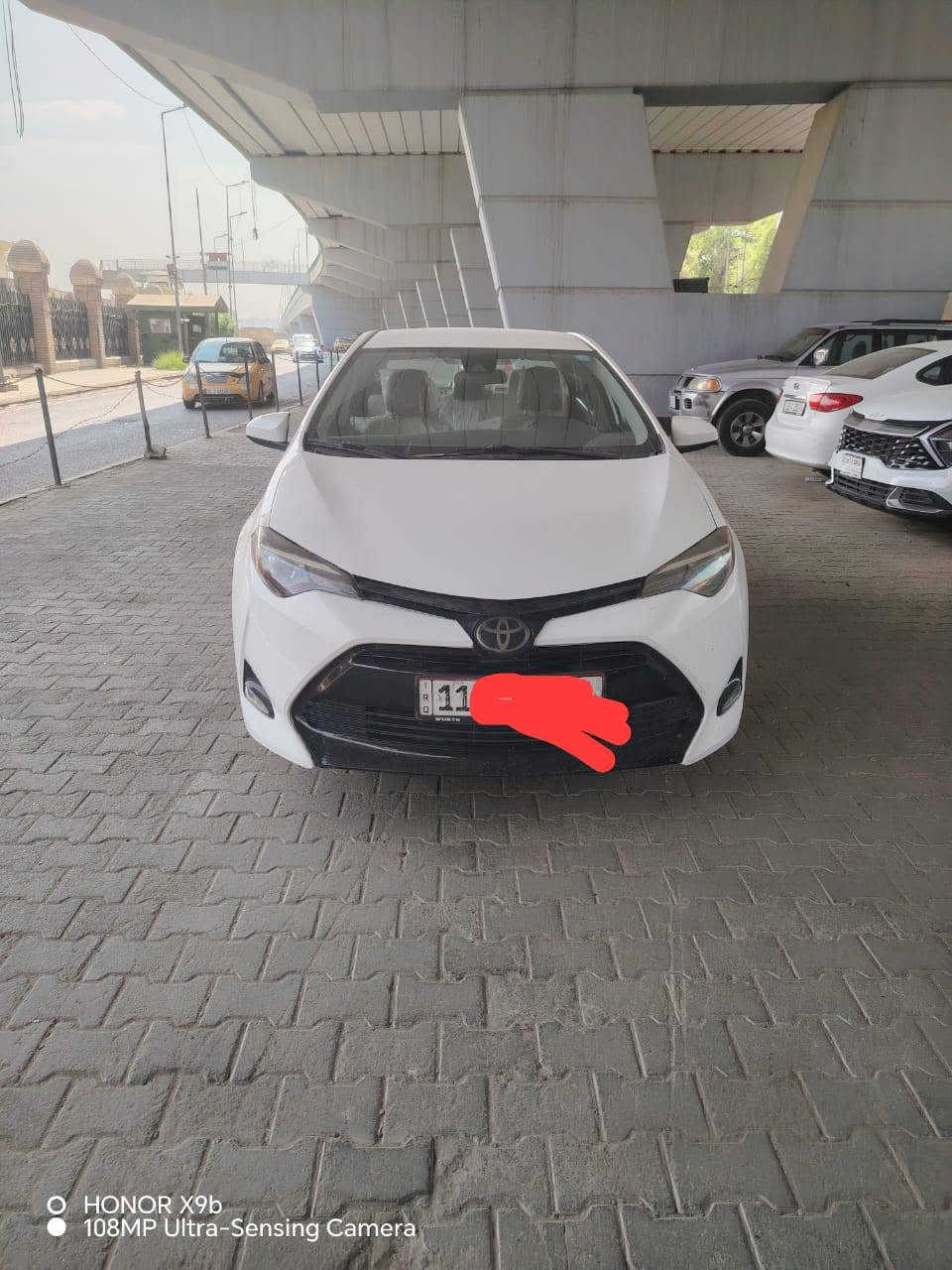 سلام عليكم كورلا البيع موديل ١٨ مريكي محرك وكير مكفول كهربائية محرك ألف ٨٠٠ تبريد صوره الحادث بل منشور باقي تفاصيل ***********

نص مكتوب في الصور:
- O HONOR X9b
- 108MP Ultra-Sensing Camera
- HONOR X9b