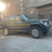 شباب جيب شيروك للبيع رقم انجليزي وعنوان بغداد مدينه الصدر. 07733356637...