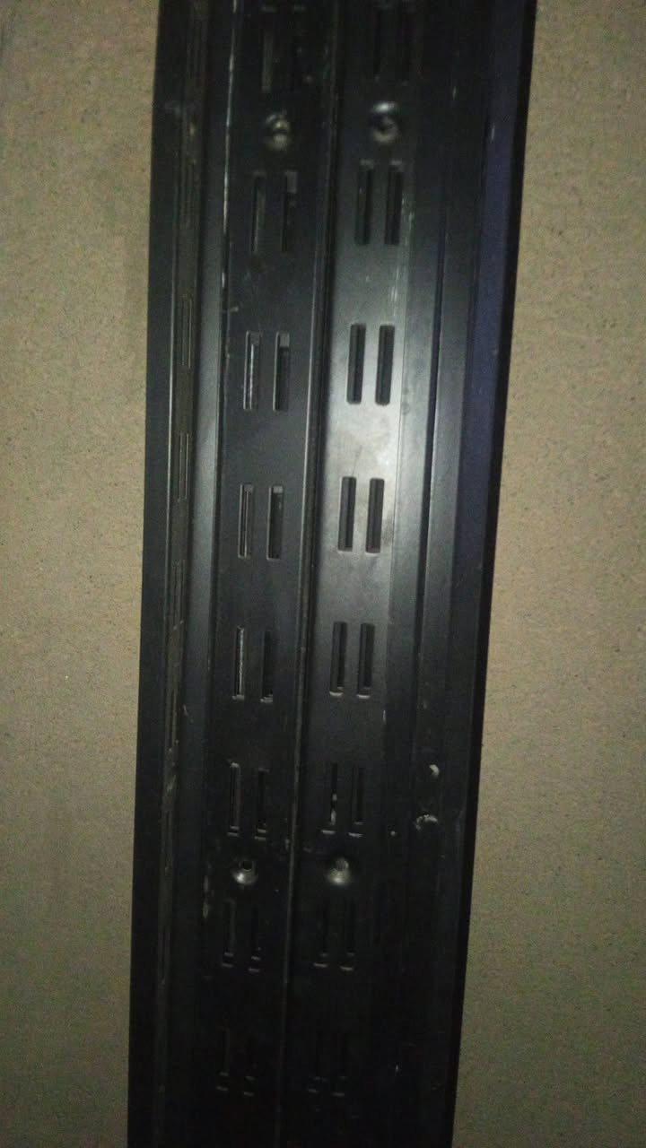 السلام وعليكم اخوان ستانات مال محل للبيع بسعر مناسب للي يخدمنه بيه خير ويدلل ***********
@إشارة مكاني البصره
