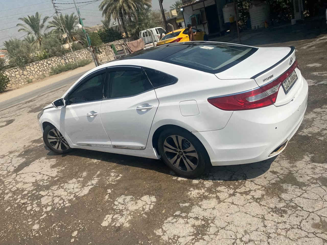 سلام عليكم ازيرا موديل ١٤ سته سلندر خليجيه فول مواصفات باسمي شخصيا رقم اربيل.احزام صبغ بدون ضربه اني صابغه بايدي السعر ١٠٥ مجال بسيط. ***********. علما السياره مكينه شادله مكينه بالكارتون قبل ٢٠ يوم
