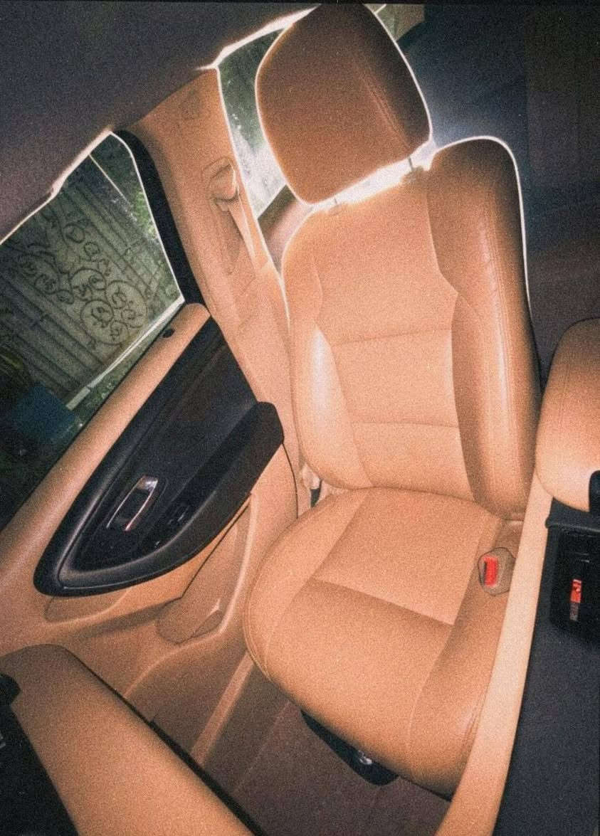 للبيع — فورد توريست ليمتد 2011 🔥
🚘 Ford Tourist Limited 2011
🔹 محرك 3.5
🔹 شفتات ستيرن
🔹 أوديجي شغال
🔹 ABS حساس
🔹 حساسات 360 درجة
🔹 كاميرا + شاشة
🔹 دشبول بلادي
🔹 تخم تايرات
🔹 وارد كندي 🇨🇦
🔹 كلين تايتل ومكفولة من الضربة
🔹 التبريد شغال ❄️
🔹 السيارة كاملة، تنكر سلف وتطلع
🔹 السيارة باسمي
🔹 رقم بغداد
🔹 ما عليها غرامات
🔹 موقع السيارة بغداد

💰 السعر: 120 ورقة وقابل للتفاوض

📱 واتساب: ***********
📞 رصيد: ***********

📍 الموقع: بغداد
