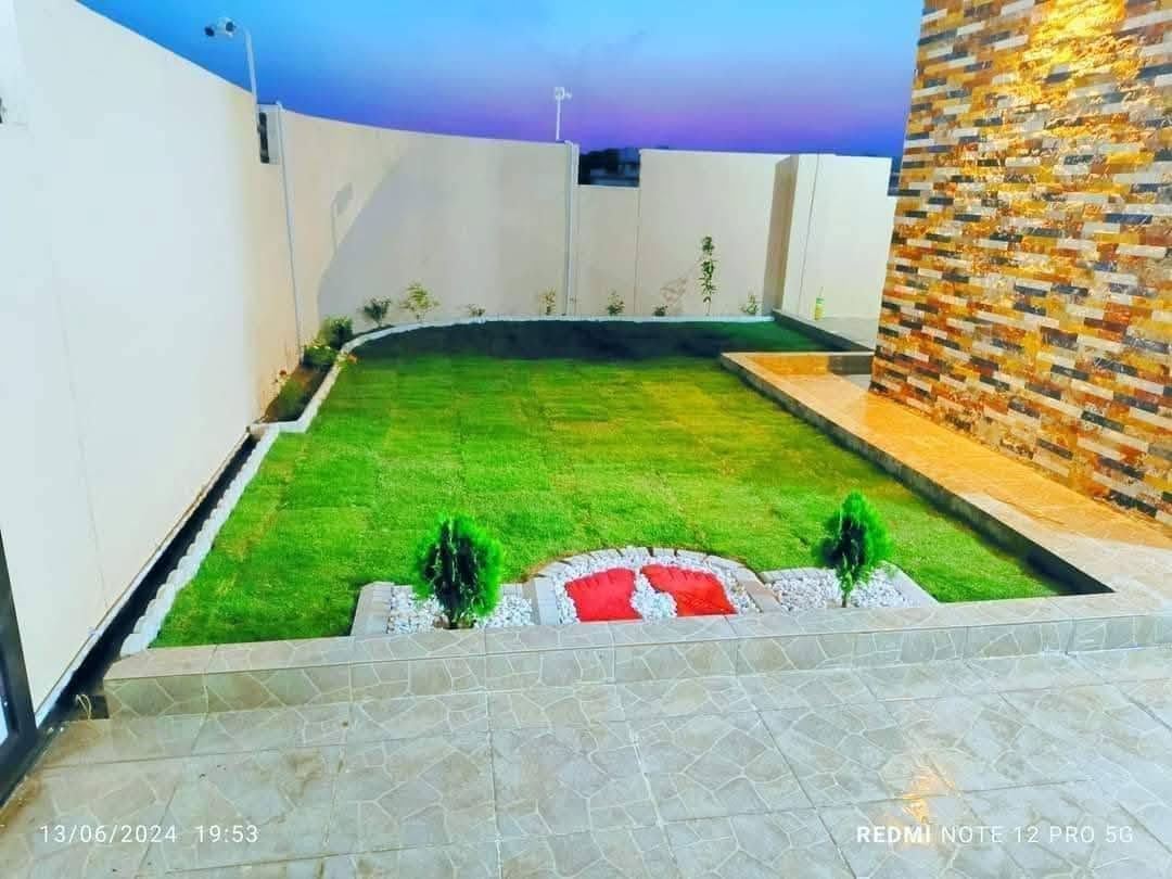تصميم حدائق • تركيب ثيل • إدامة شهرية