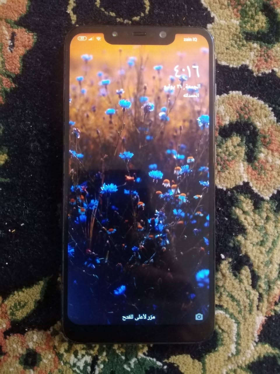 موبايل poco f1 بسعر 150 الف 
.
.
موبايل مرتب ونضافته موضحه بالصور بيه جلغات بالظهر والشاصي ماماثرات بشي بس شكل وسماعة (الاتصال) ممكن شويه تحس بيها خشونه خفيفه بس مماثره علصوت وتكدر تتاكد منها من تاخذه تفحص الصوت بس هو طبيعي وينفهم بس هيج خشونه خفيفه (السماعه الاساسيه التسمع منها اي شي مثل فيديوهات مابيها شي تشتغل طبيعي)
.
.
يجي وياه كيبل شحن تايب سي لتايب سي مثل البلصوره 
.
.
مواصفاته :

1. ذاكره 64 كيكا
2.الذاكره العشوائيه الرام 6 كيكا
3. البطاريه 4000 ملي امبير 
4.الشحن بسرعه كويك جارج 3.0 (18 واط)
5.الشاشه 60 هرتز (فريم)
6.المعالج (snapdragon 845) معالج كلش قوي وماكو اقوى من هيج معالج بهيج سعر 
7.الكامره الخلفيه بيه كامرتين وحده  12 ميكا بكسل والثانيه 5 ميكا بكسل وصور ممتازه يعني 
8.الكامره الاماميه(السيلفي) تجي ب20 ميكا بكسل يعني مناسب لصور السيلفي زين
9.يجي منفذين سيم كارت او تكدر تستغني عن واحد وتحط رام
.
.
السعر 150 الف وبيه مجال شويه حك الجيه بس مو هواي لان الاجهزه الحديثة البهيج سعر متوصل لمواصفاته بالخصوص المعالج اليتحمل الظغط 
.
. 
المكان: كربلاء/المعملجي/طريق الحر/قرب مدينة ألعاب النوارس
.
للتواصل خاص او على الرقم: ***********
