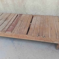 سرير • عدد ٢ • للبيع
