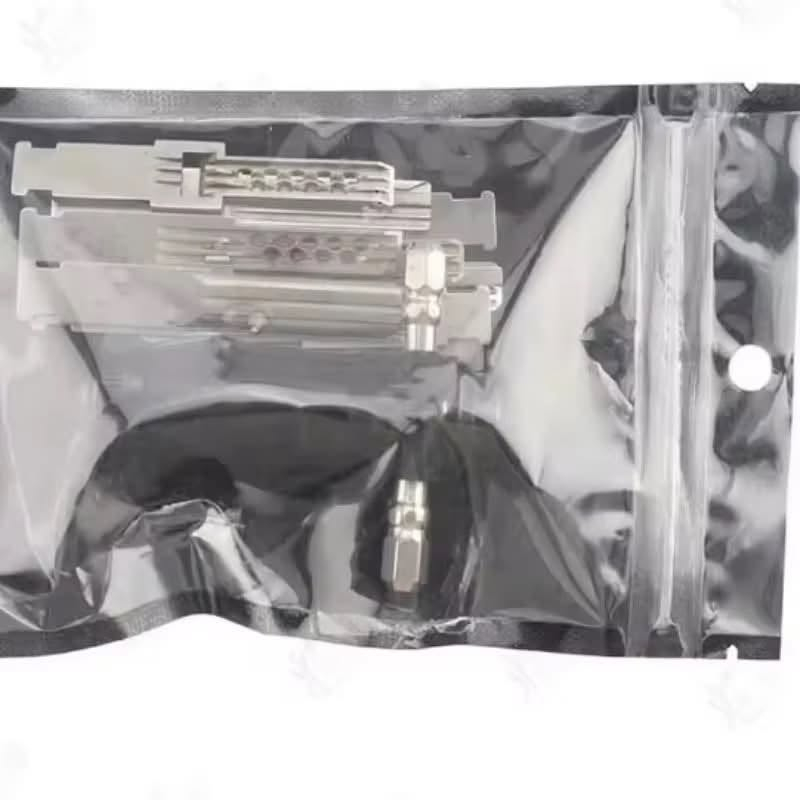 طقم أدوات فتح الأقفال الاحترافي (10 في 1) 🔐
الحل الأمثل والعملي للمحترفين! طقم أداة يدوية متكاملة مصنعة من الفولاذ المقاوم للصدأ، تأتي مع 10 رؤوس ومفاتيح قابلة للتبديل للتكيف مع مختلف أنواع القياسات والأقفال بكفاءة عالية.
✨ مميزات المنتج:
 خامة ممتازة: فولاذ صلب مقاوم للصدأ والتآكل لضمان عمر طويل.
 تعدد الاستخدامات: 10 رؤوس بمواصفات مختلفة في طقم واحد.
 تصميم مريح: أداة سهلة التبديل والاستخدام السريع.
💰 السعر: 35 ألف دينار فقط للقطعة!
📞 للطلب والاستفسار اتصل الآن على الرقم:
⁠***********⁠
🚚 تتوفر خدمة التوصيل لجميع المحافظات
📩 أو أرسل رسالة مباشرة إلى خاص الصفحة!
