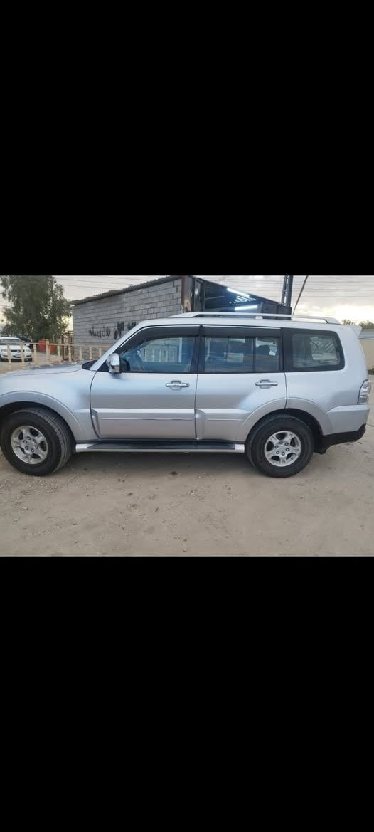 للبيع باجيرو  حبتور  كفالة عامة
موديل 2009 مكينه محسن 
لايت زنون مري شفط 
3 قطع تبريد 
رقم نجف 
عنواني النجف مناذرة 
السعر 125 وبيها مجال 
الاتصال 
***********
