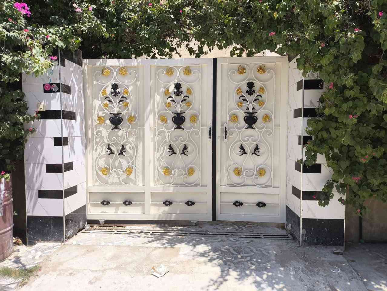 🎨 كل جدار إله لمسته الخاصة، وأنا أخلي اللمسة تحچي عن شغلي.

شغل اليوم من أعمالي بالصبغ والتشطيب ✨
الجودة بالتفاصيل، والنتيجة هي الحكم.

📩 للحجز والاستفسار:
كاصد الصباغ:***********
عبودي العراقي:***********
