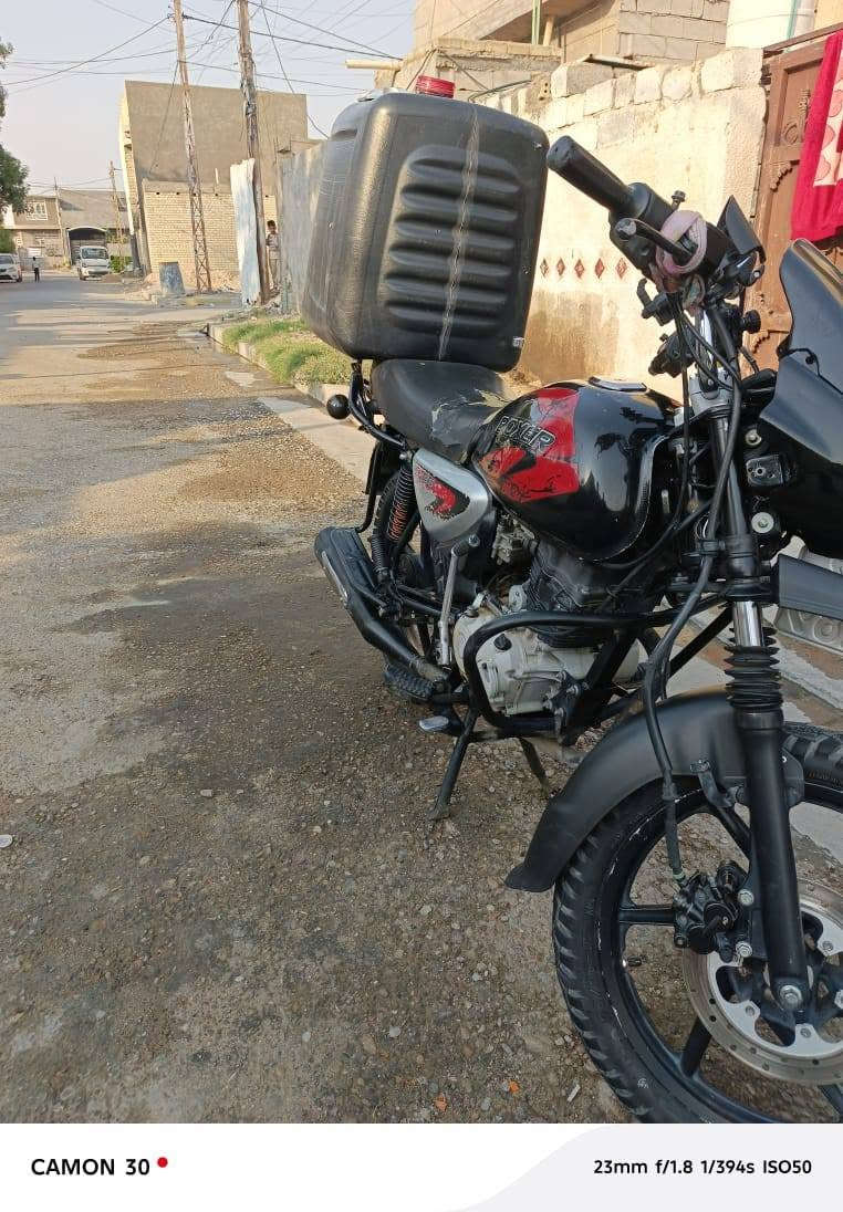 سلام عليكم دراجه بوكسر 23 جبلي رقم وسنويه مالبيها اي نقص بس سلف يرادلهة  سعر مليونين  وميتين وبيهة مجال رقم***********

نص مكتوب في الصور:
- CAMON 30
- 23mm f/1.8 1/159s ISO50
- CAMON 30 23mm f/1.8 1/92s ISO50
- CAMON 30 23mm f/1.8 1/394s ISO50
- 23mm f/1.8 1/87s ISO50